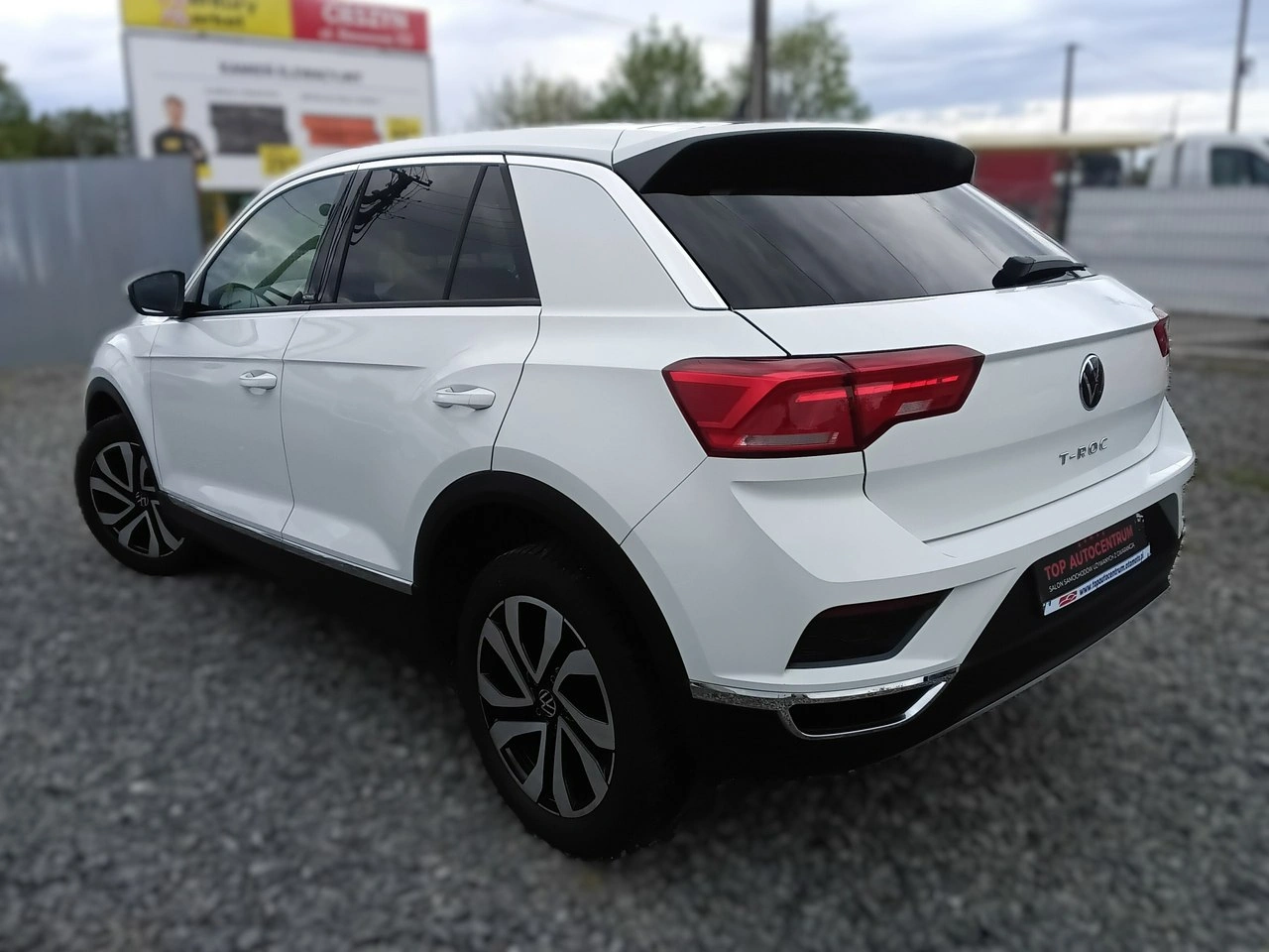 Volkswagen T-Roc - Zdjęcie 3