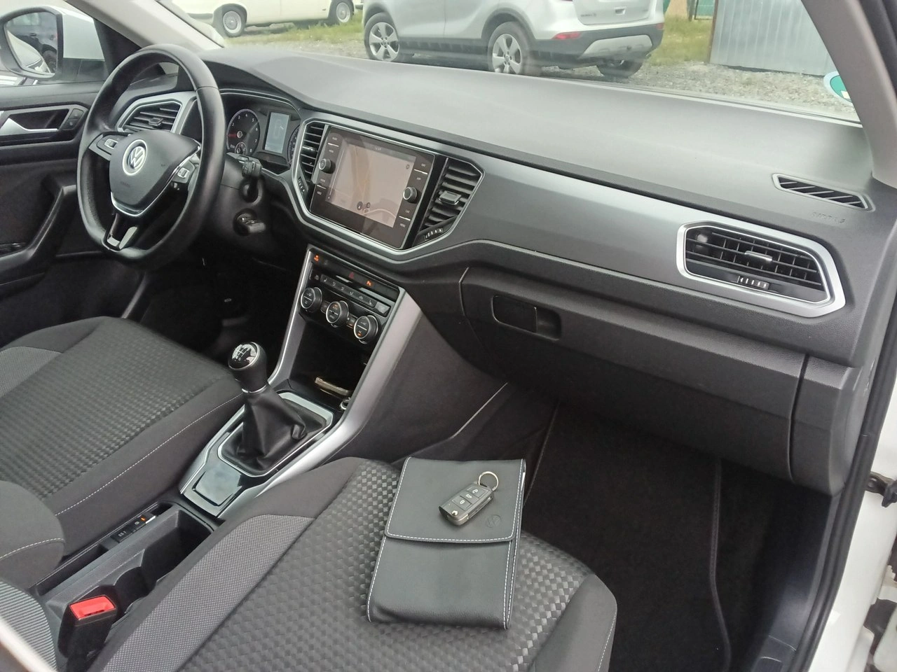 Volkswagen T-Roc - Zdjęcie 6