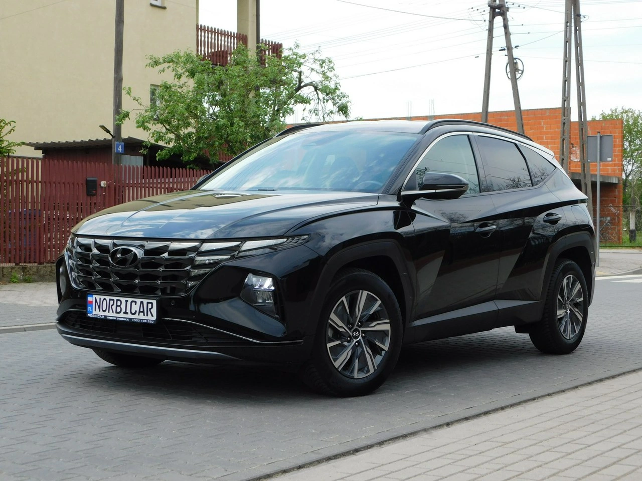 Hyundai Tucson - Zdjęcie 17