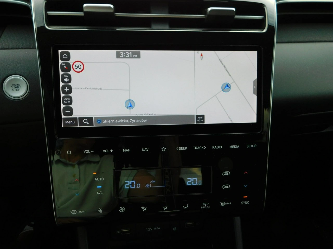 Hyundai Tucson - Zdjęcie 8