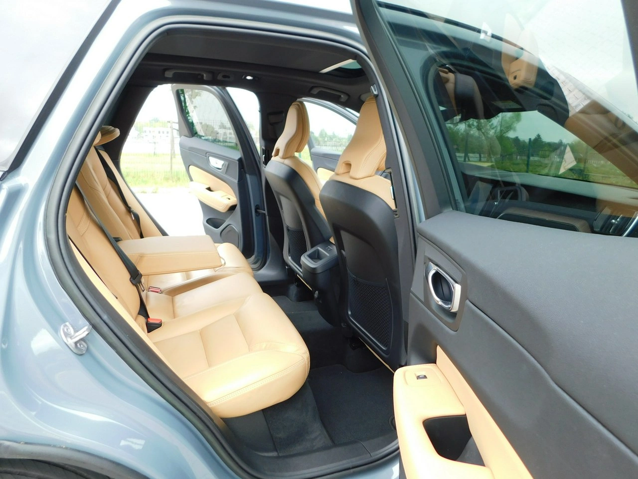 Volvo XC 60 - Zdjęcie 7