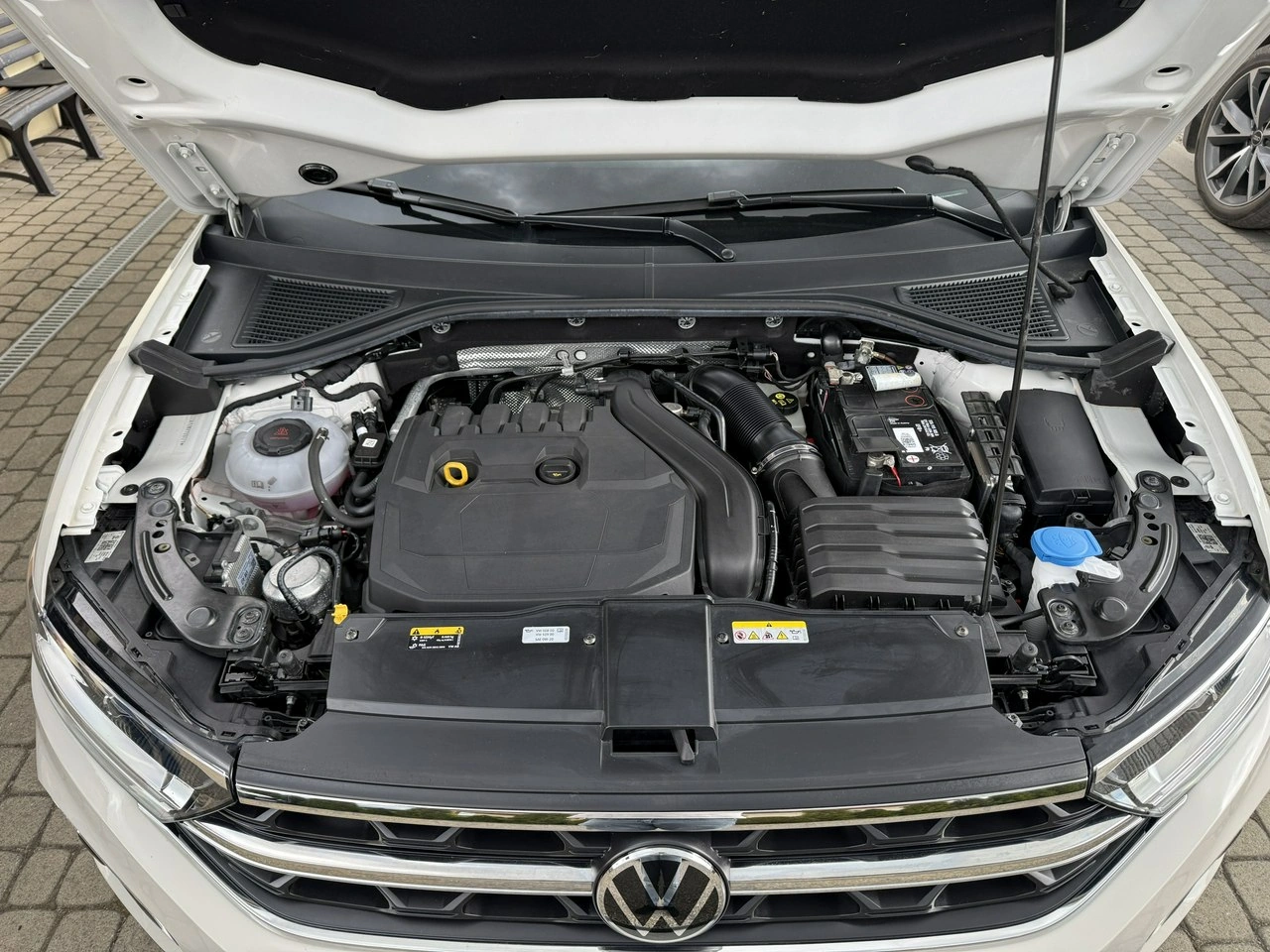 Volkswagen T-Roc - Zdjęcie 29