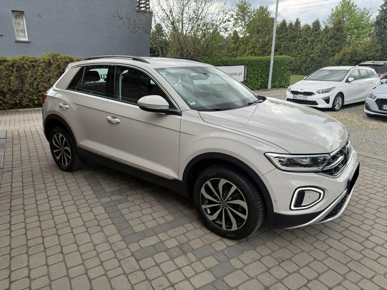 Volkswagen T-Roc - Zdjęcie 3