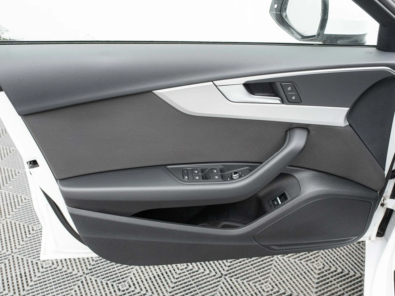 Audi A4 - Zdjęcie 9
