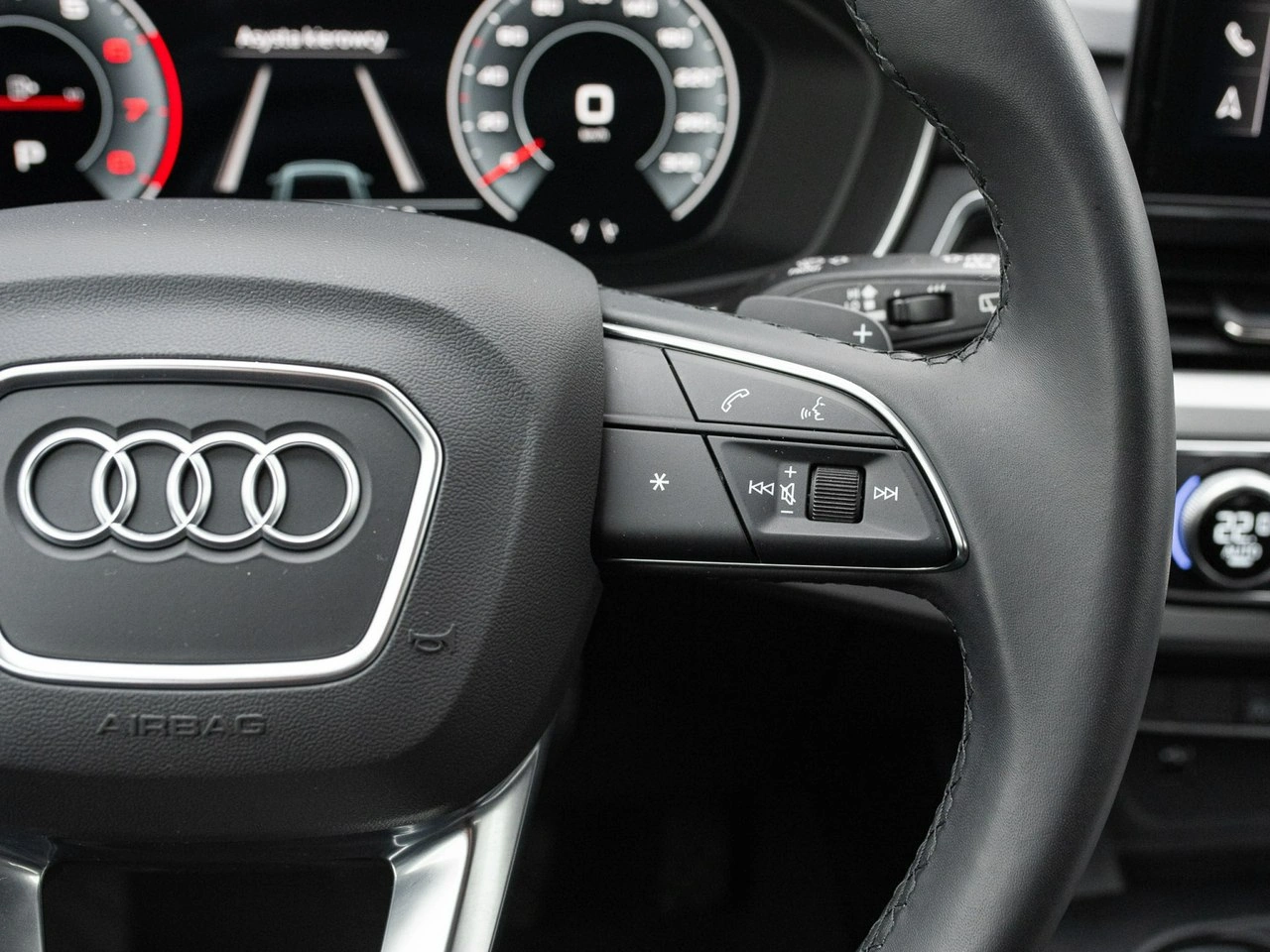 Audi A4 - Zdjęcie 14