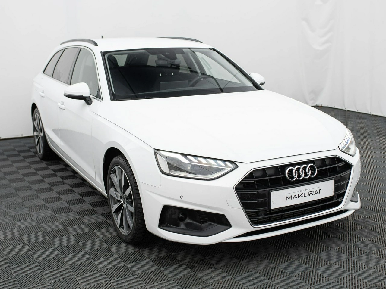 Audi A4 - Zdjęcie 2