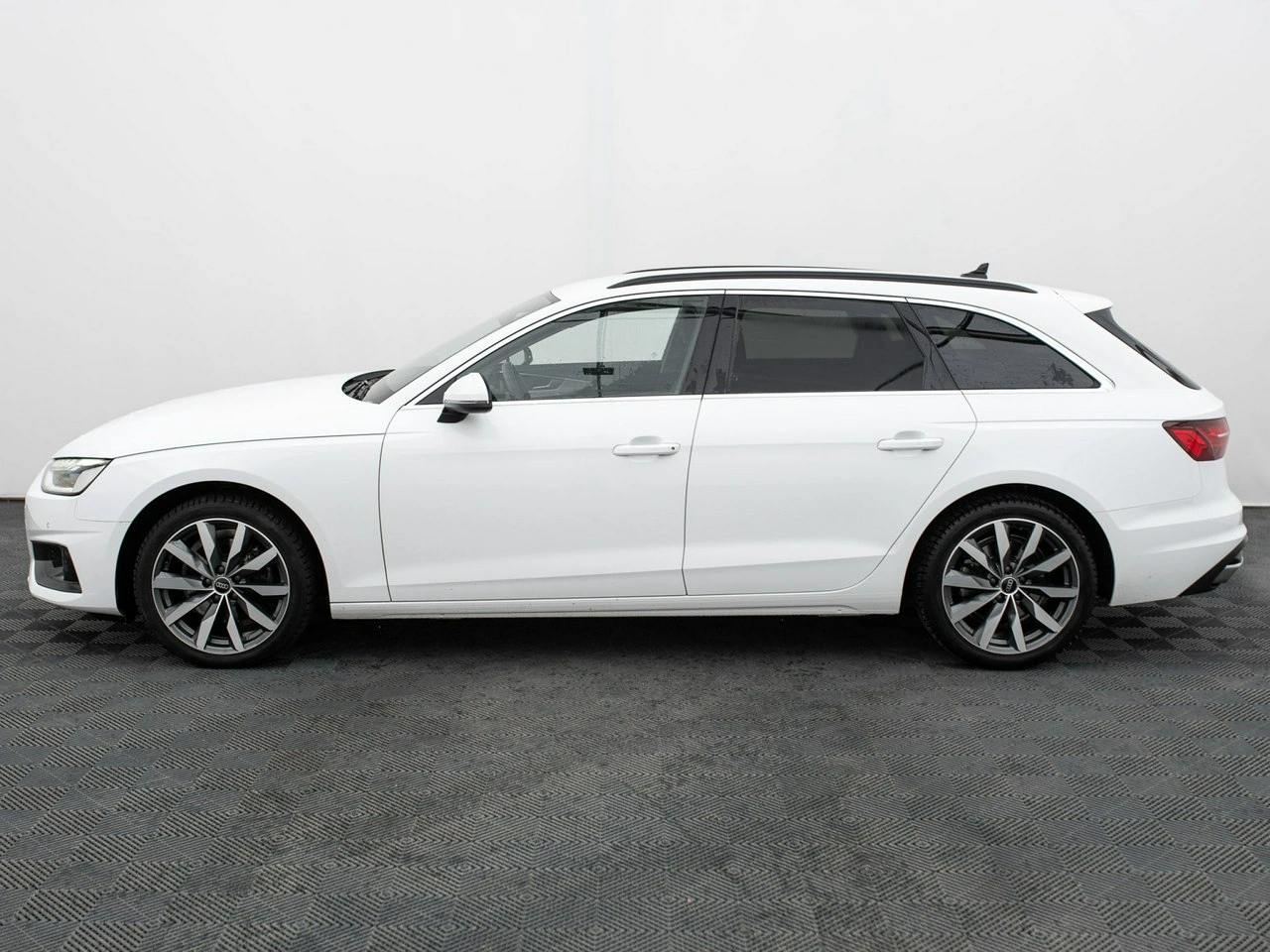 Audi A4 - Zdjęcie 7