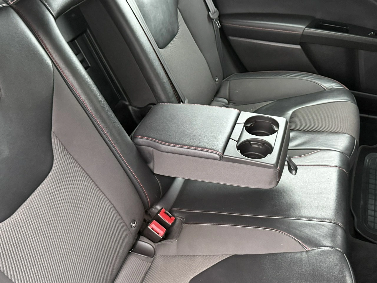 Ford Mondeo - Zdjęcie 15