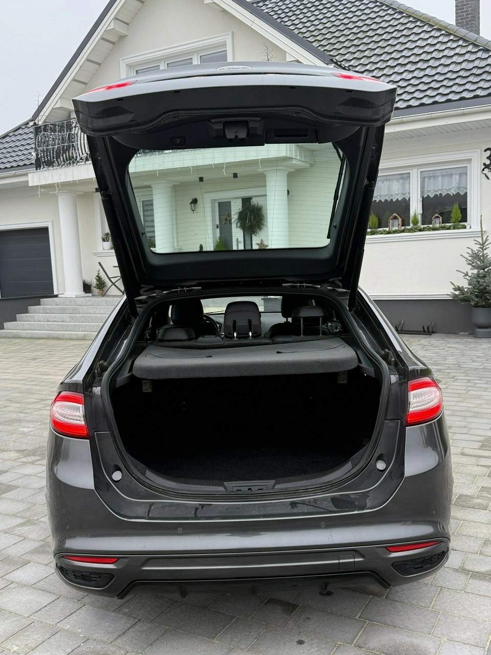 Ford Mondeo - Zdjęcie 27