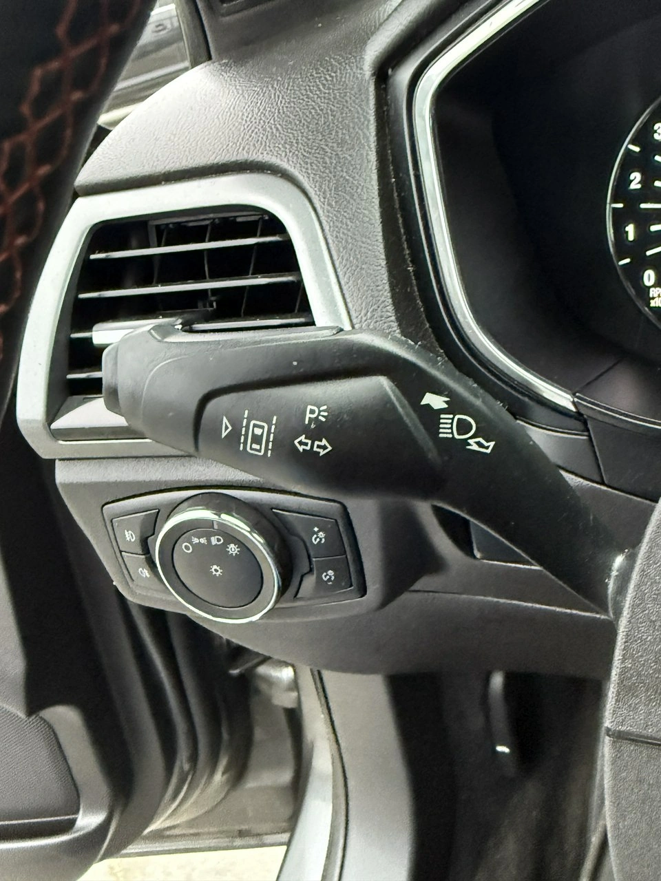 Ford Mondeo - Zdjęcie 42