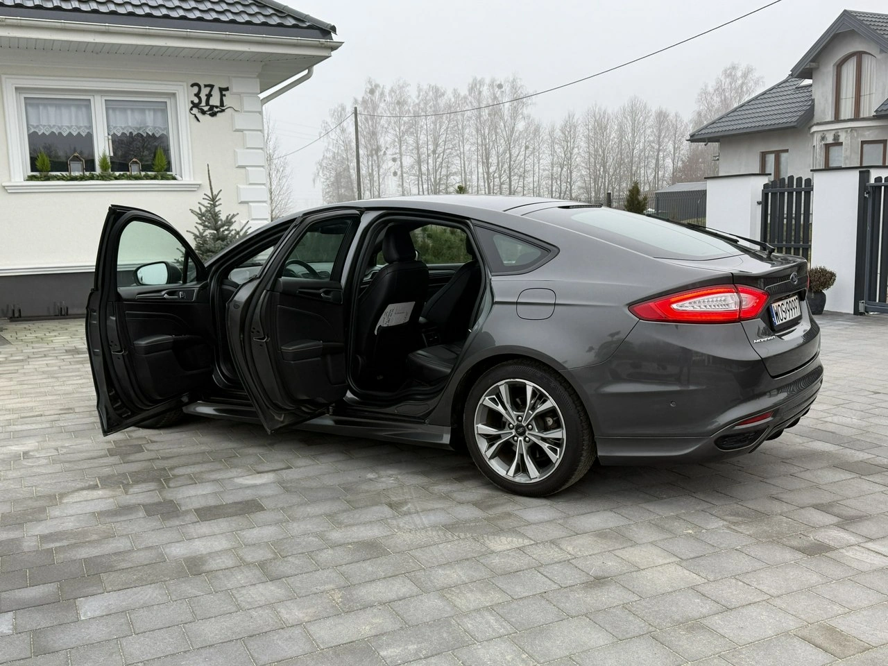 Ford Mondeo - Zdjęcie 8