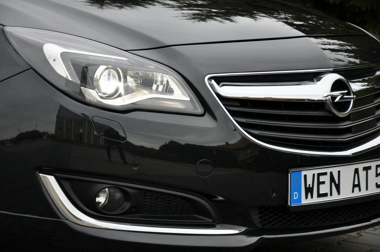 Opel Insignia - Zdjęcie 11