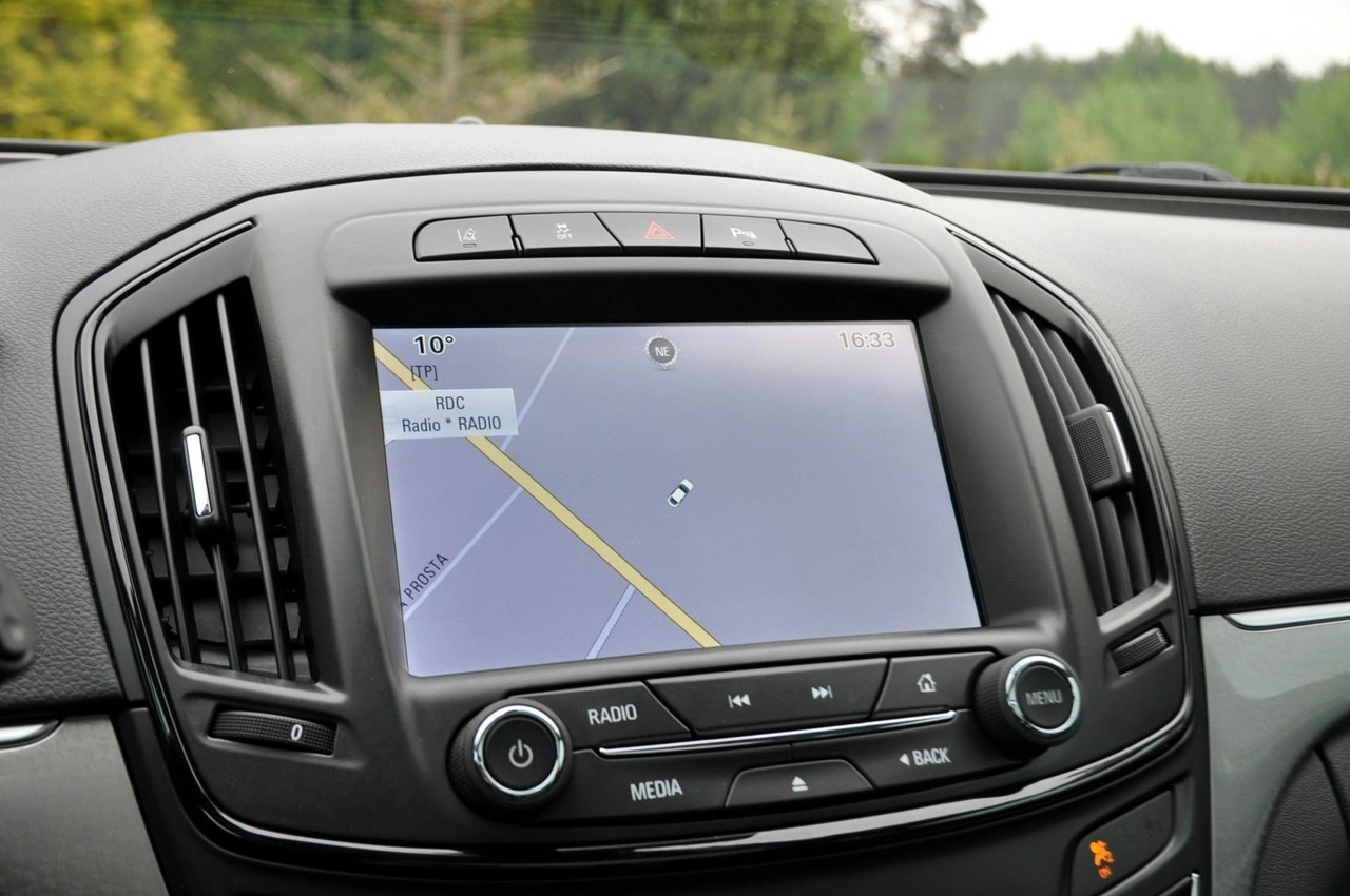Opel Insignia - Zdjęcie 31