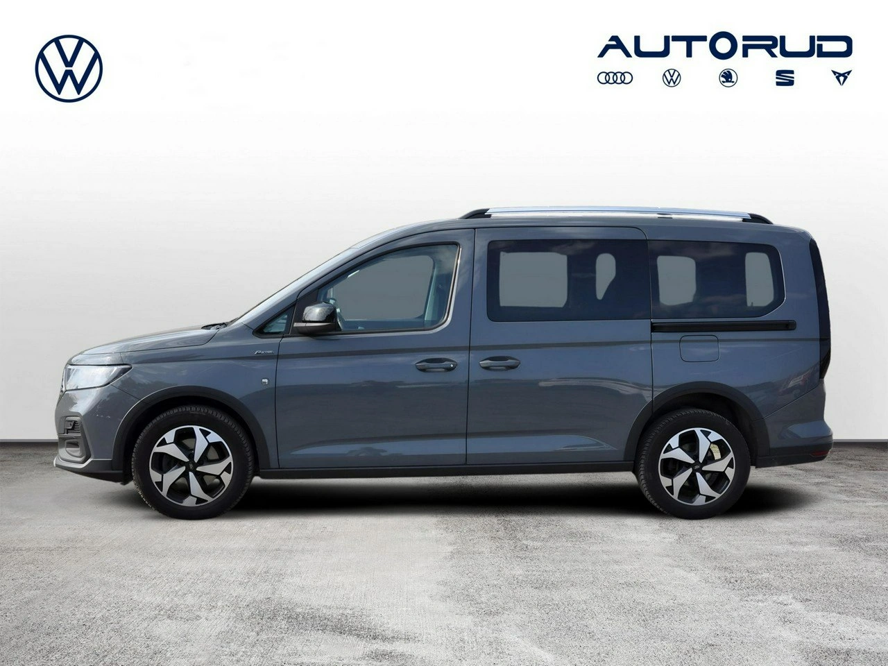 Ford Grand Tourneo Connect - Zdjęcie 3