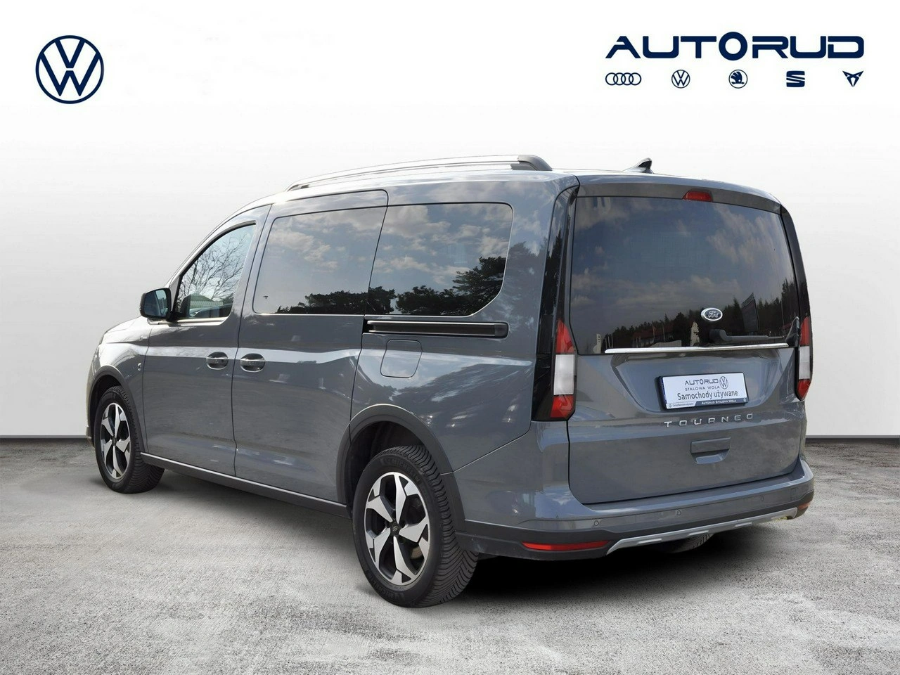 Ford Grand Tourneo Connect - Zdjęcie 4