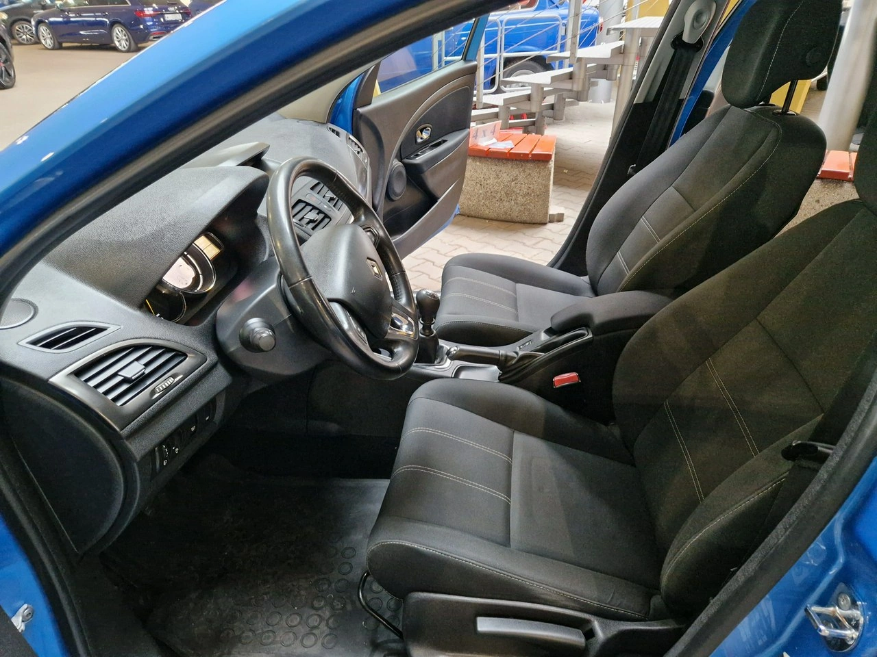 Renault Megane - Zdjęcie 10