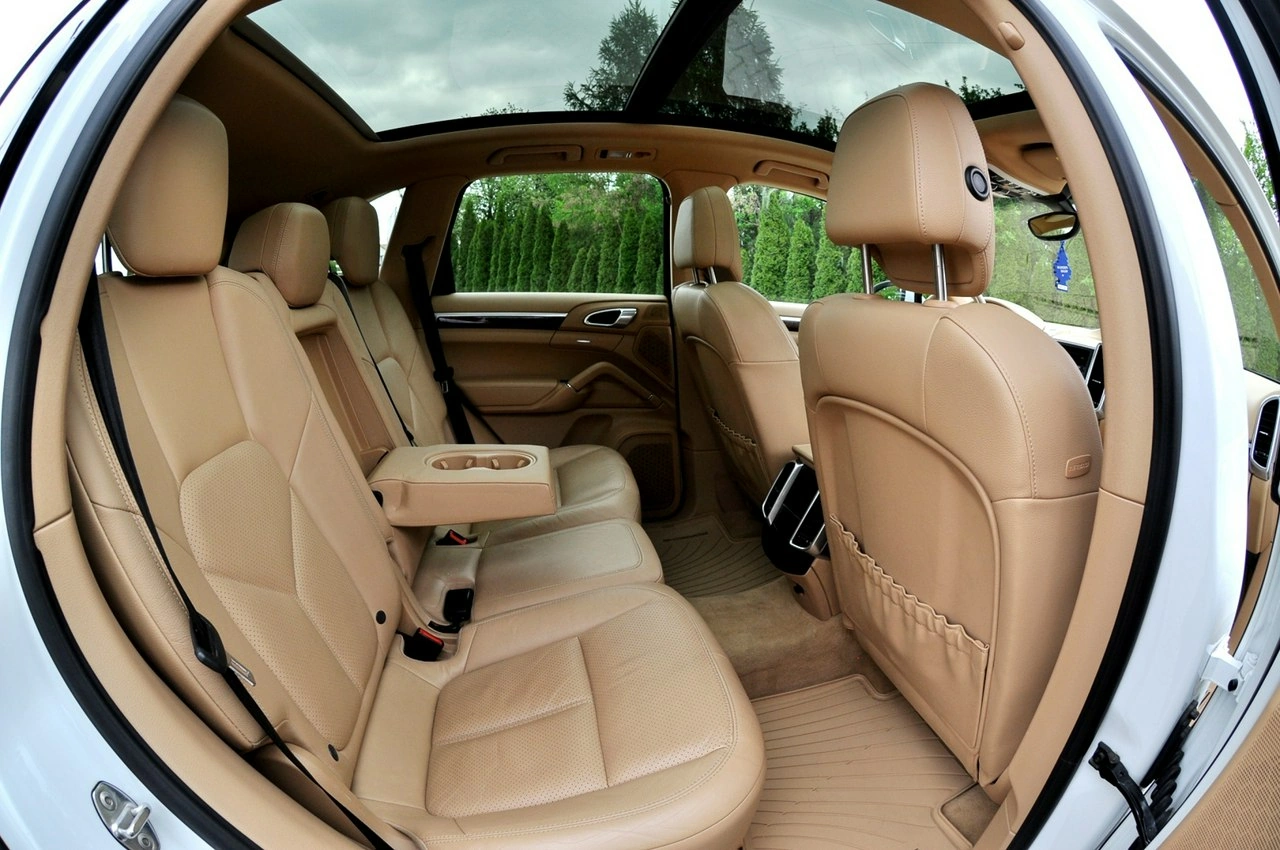 Porsche Cayenne - Zdjęcie 9