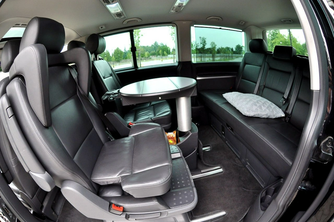 Volkswagen Multivan - Zdjęcie 10