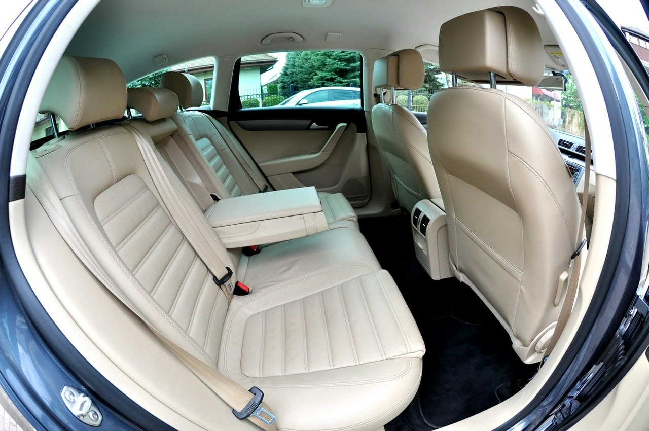 Volkswagen Passat - Zdjęcie 9