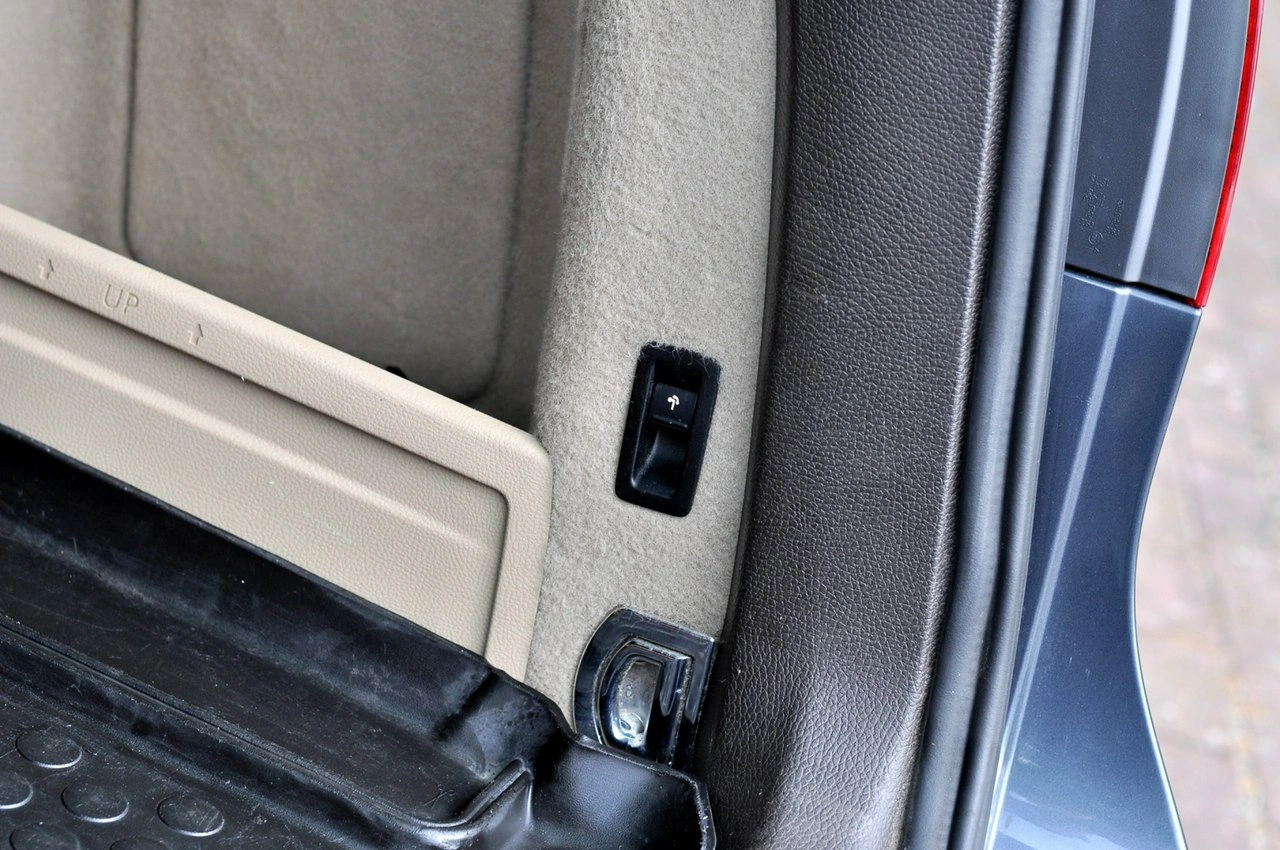 Volkswagen Passat - Zdjęcie 15