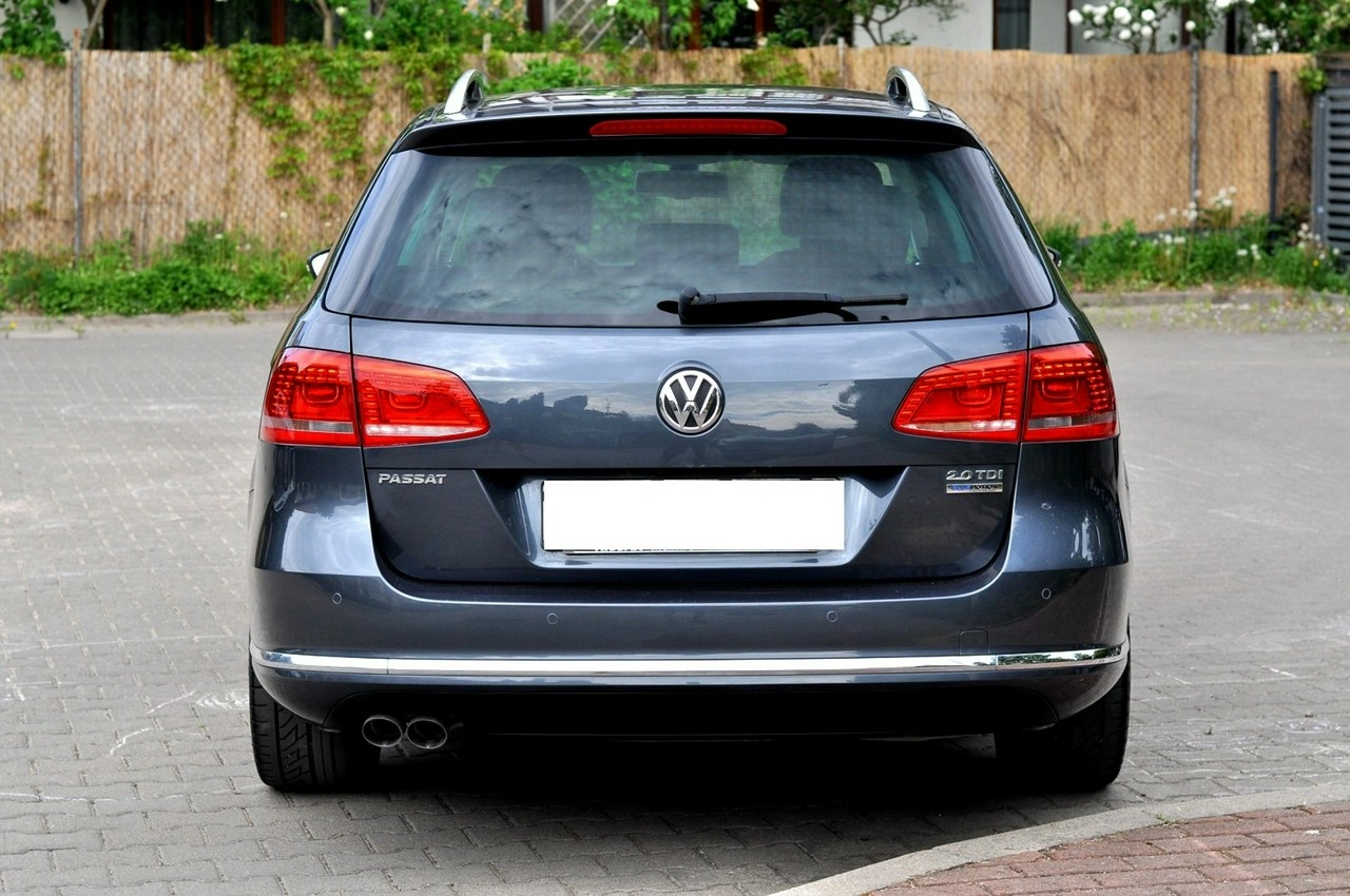 Volkswagen Passat - Zdjęcie 33