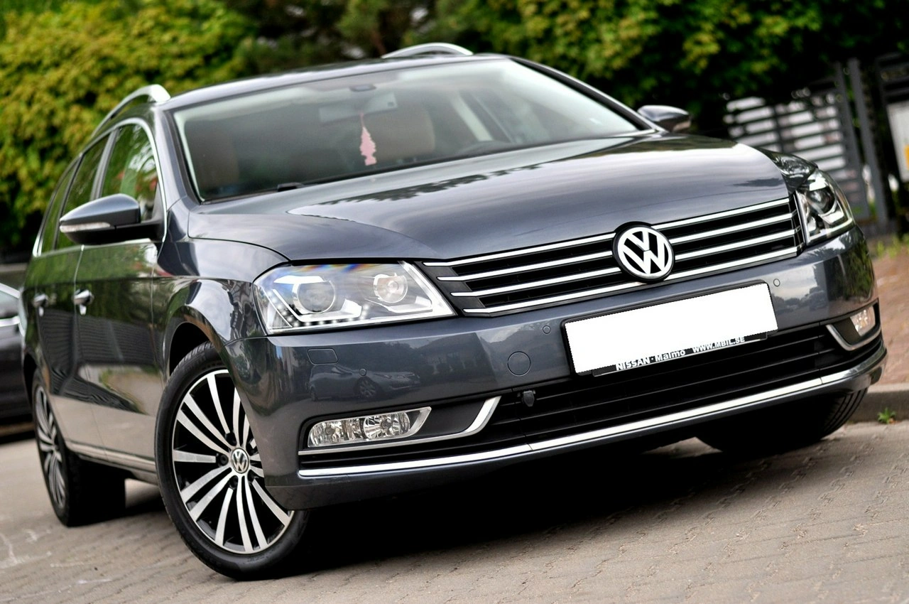 Volkswagen Passat - Zdjęcie 35