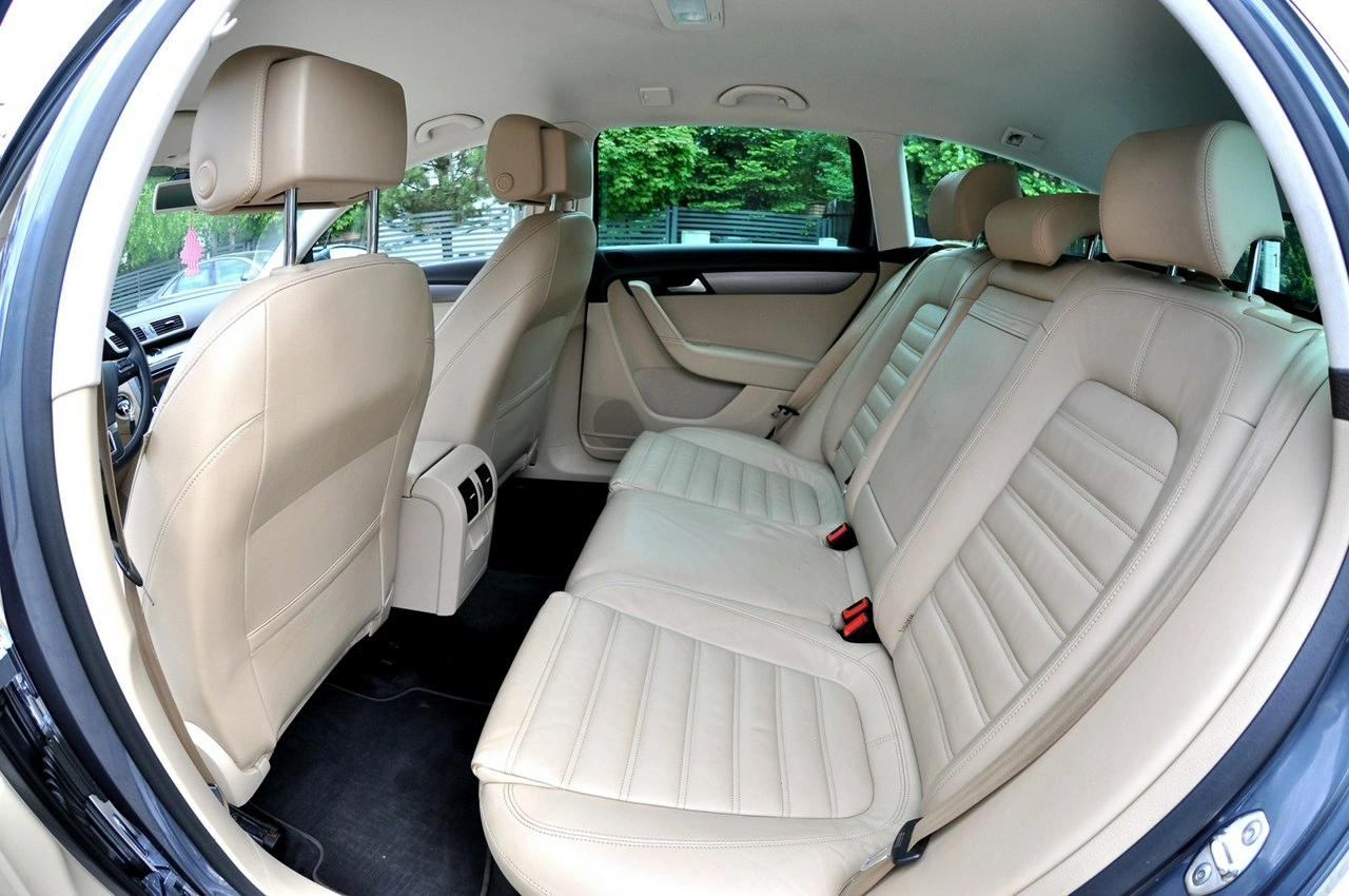 Volkswagen Passat - Zdjęcie 8