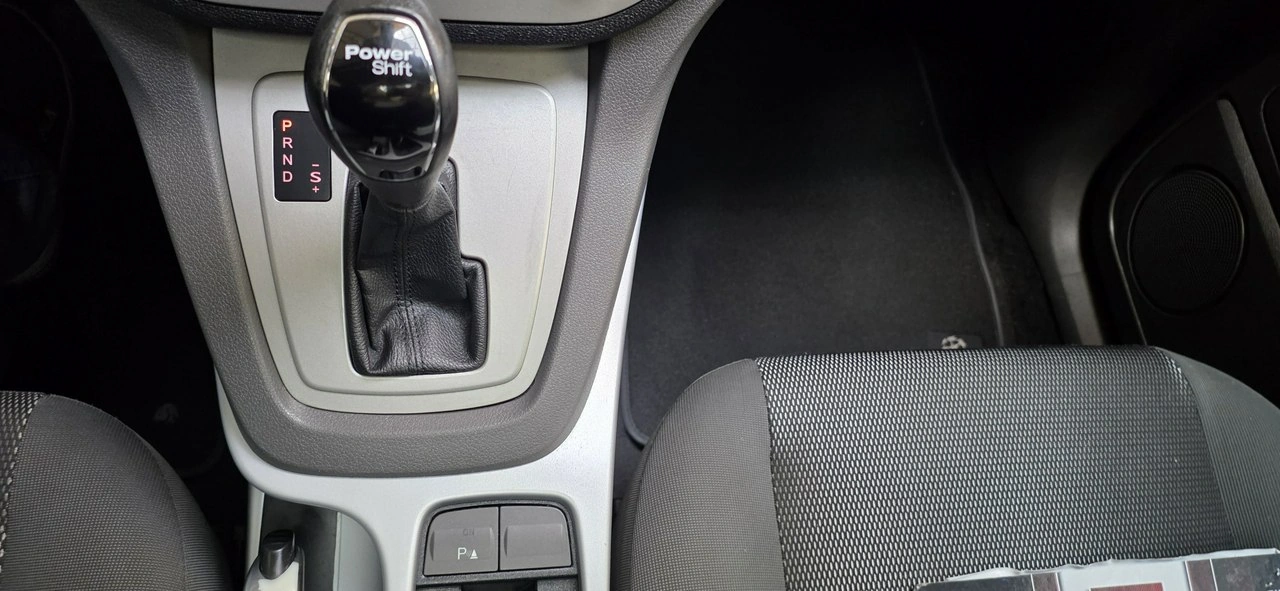 Ford Kuga - Zdjęcie 22