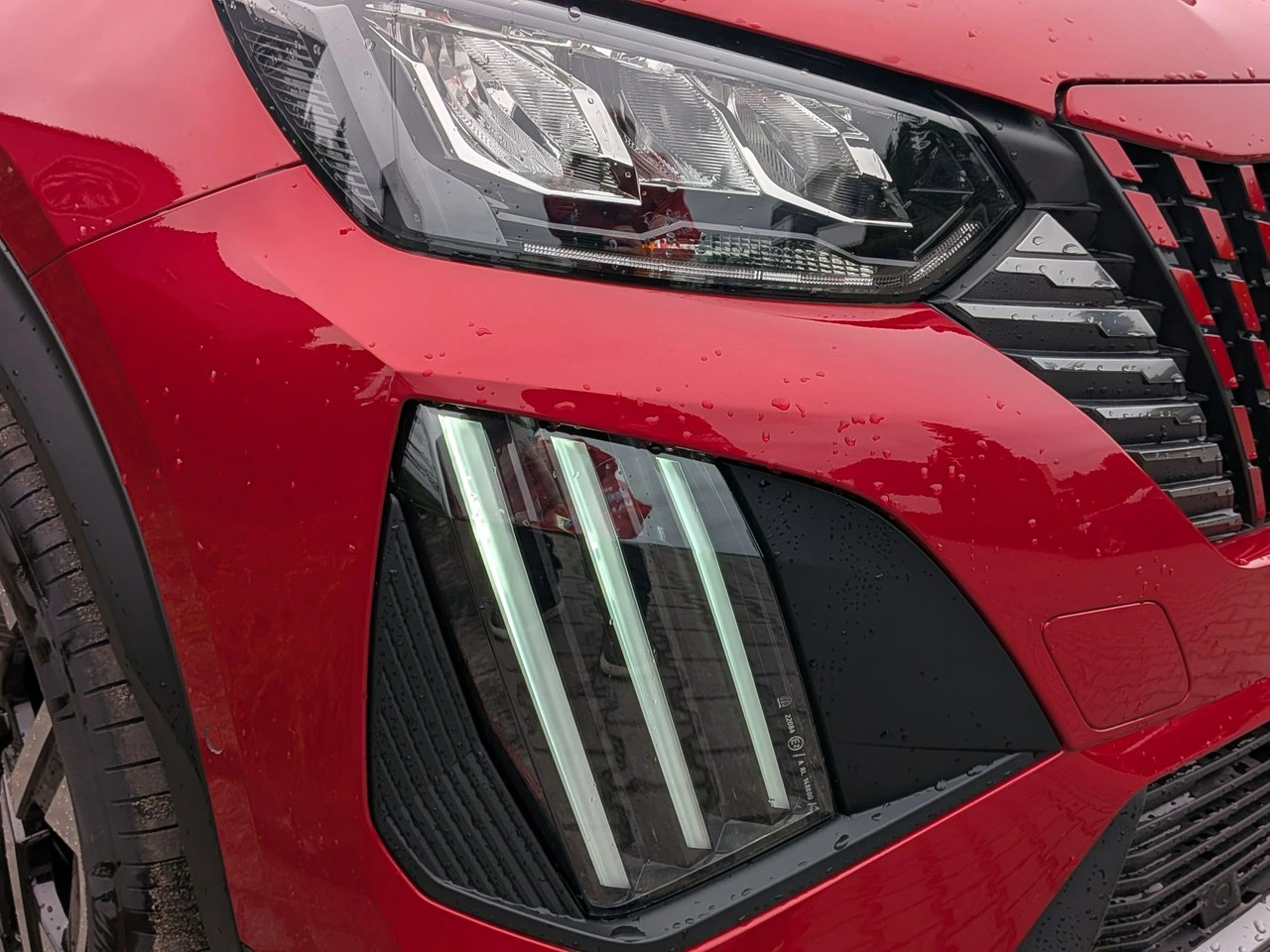 Peugeot 2008 - Zdjęcie 4