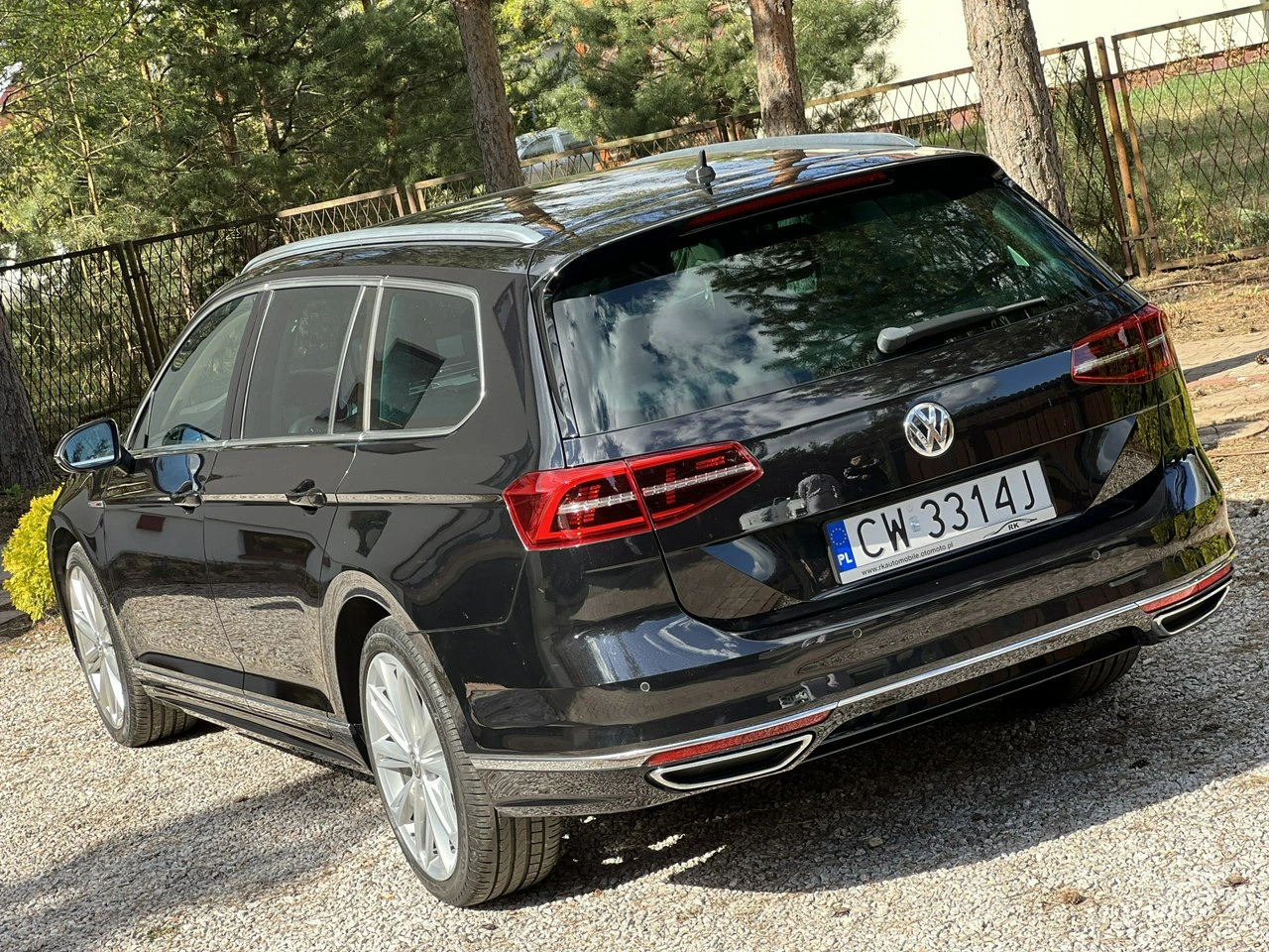 Volkswagen Passat - Zdjęcie 22