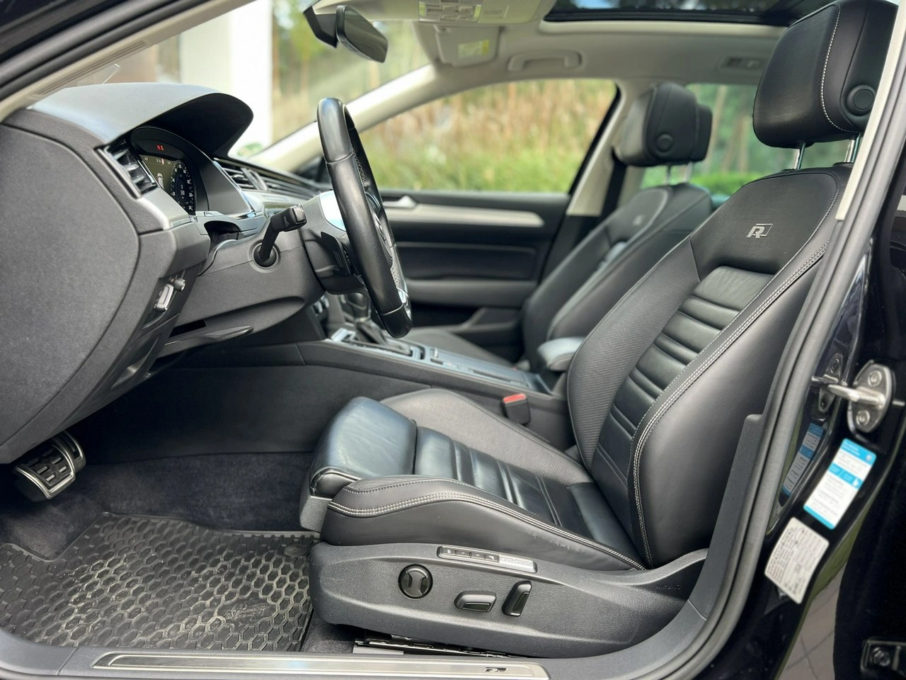 Volkswagen Passat - Zdjęcie 8