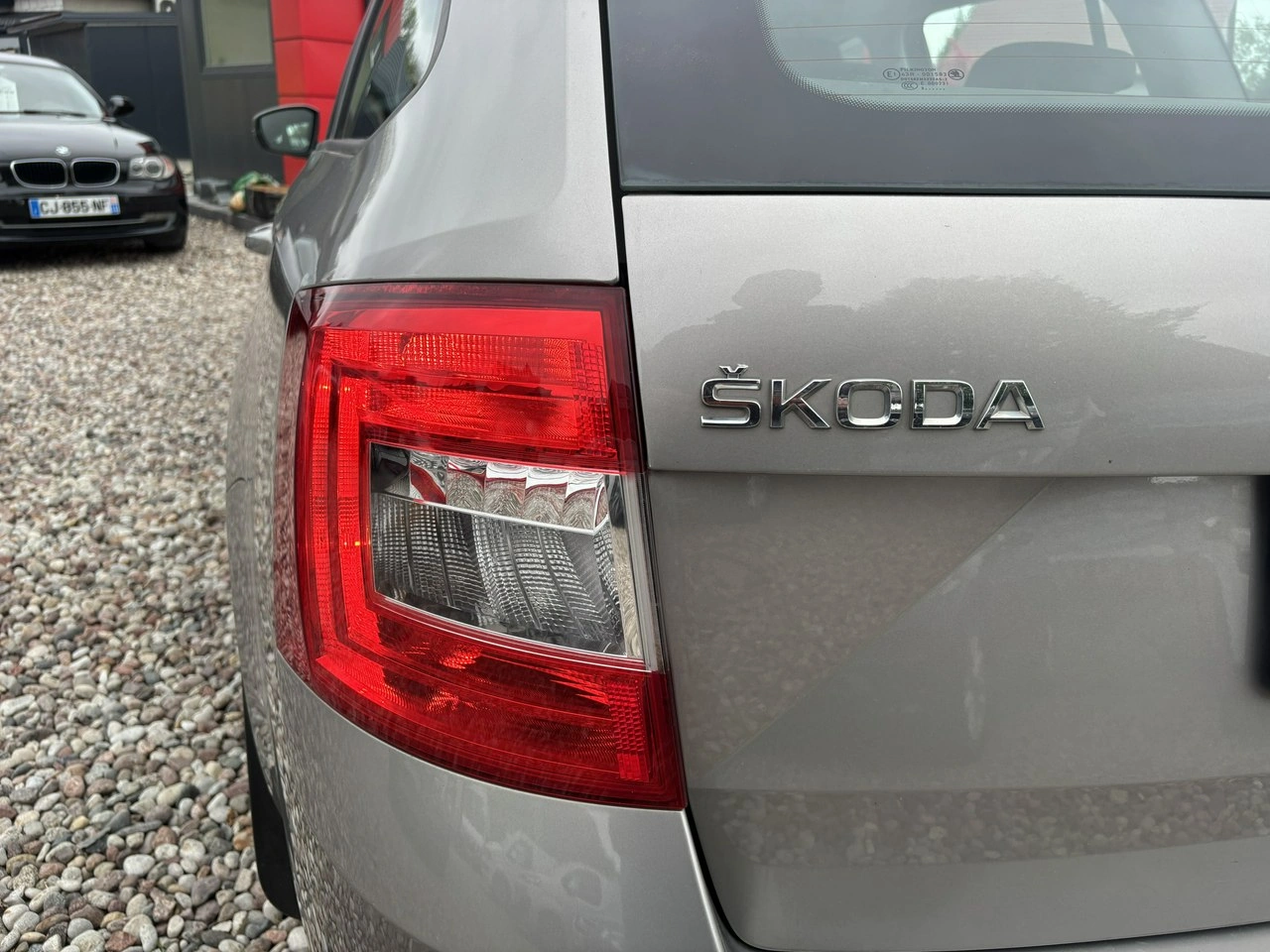 Skoda Octavia - Zdjęcie 15