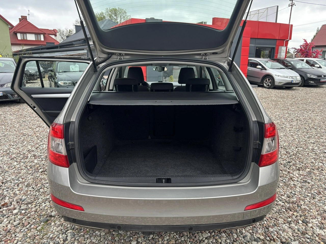 Skoda Octavia - Zdjęcie 25