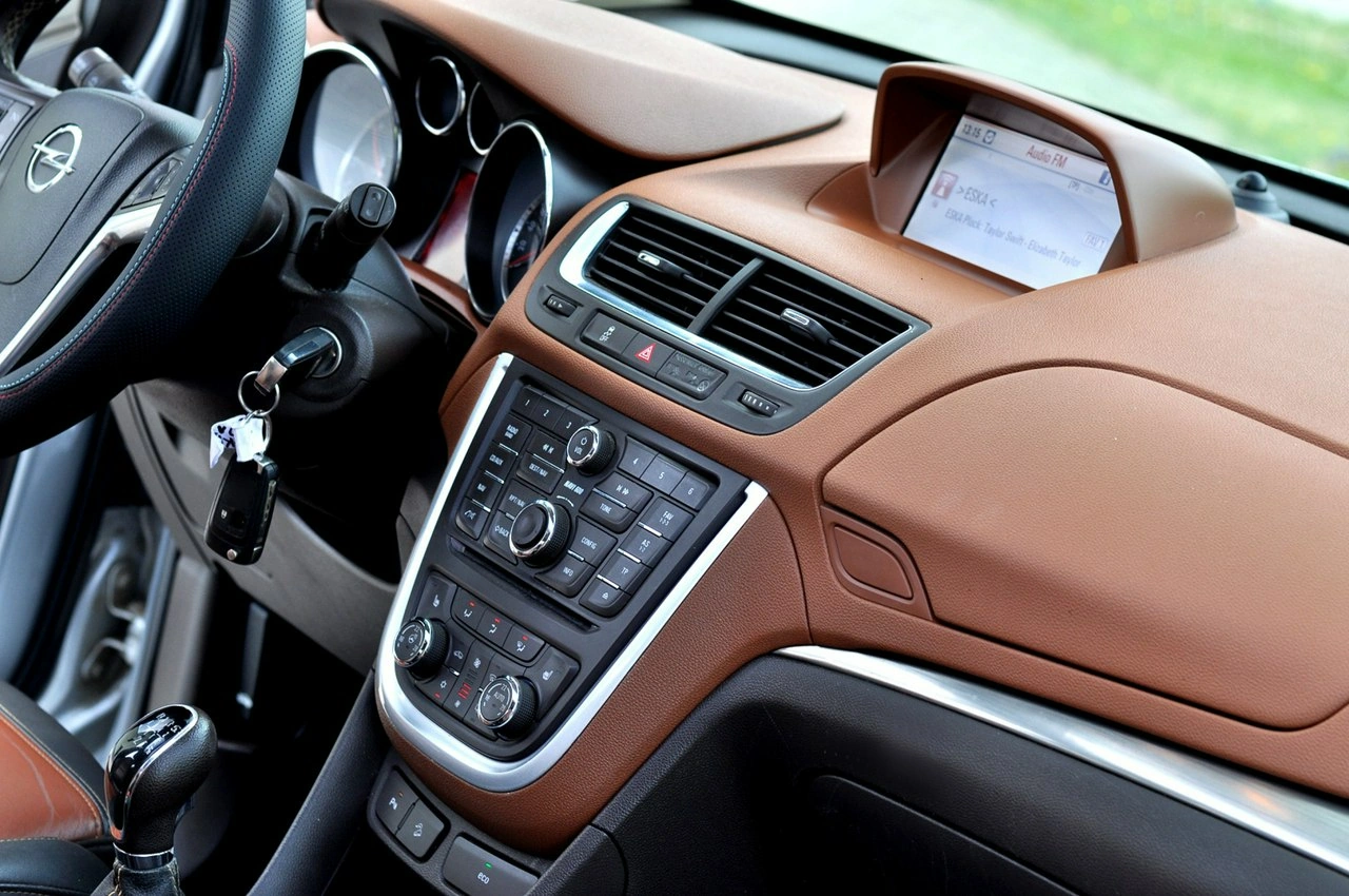 Opel Mokka - Zdjęcie 14