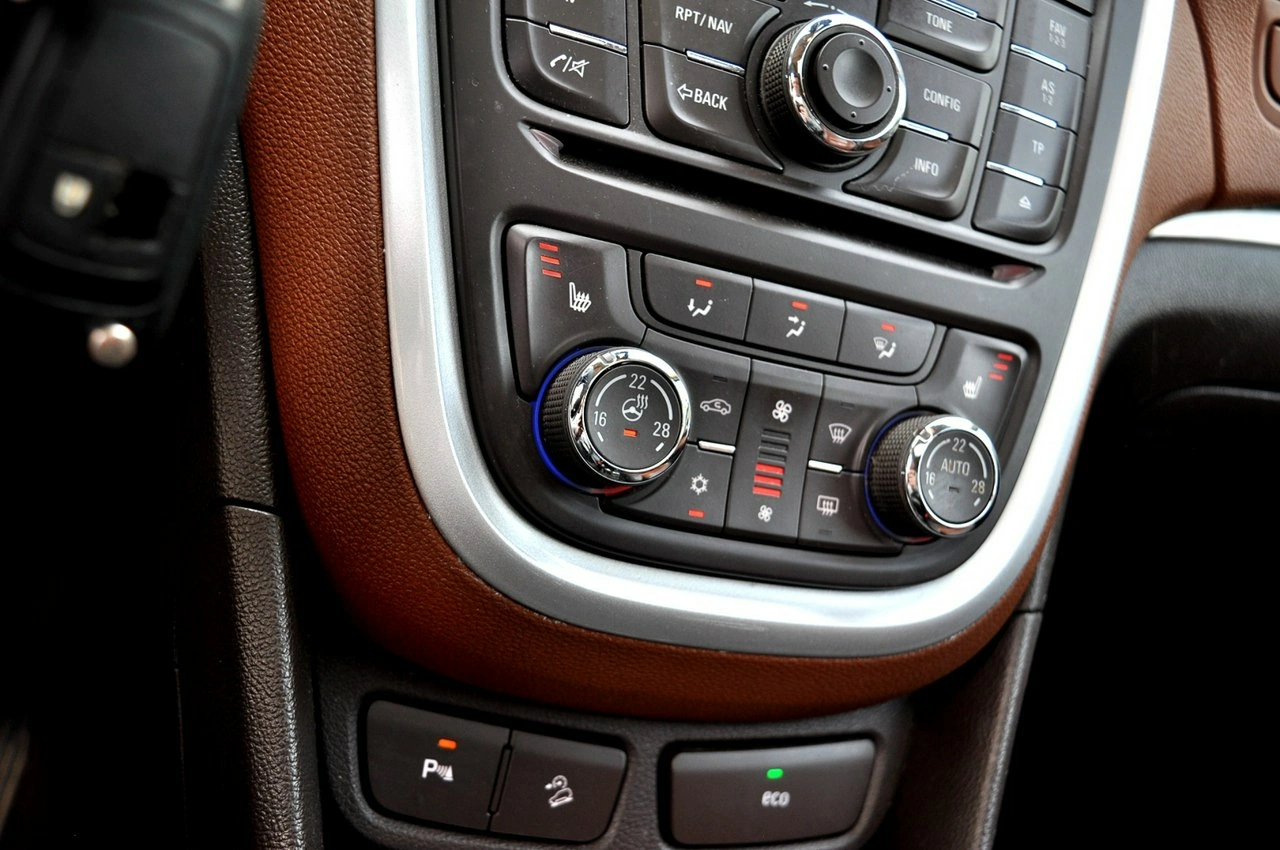 Opel Mokka - Zdjęcie 17