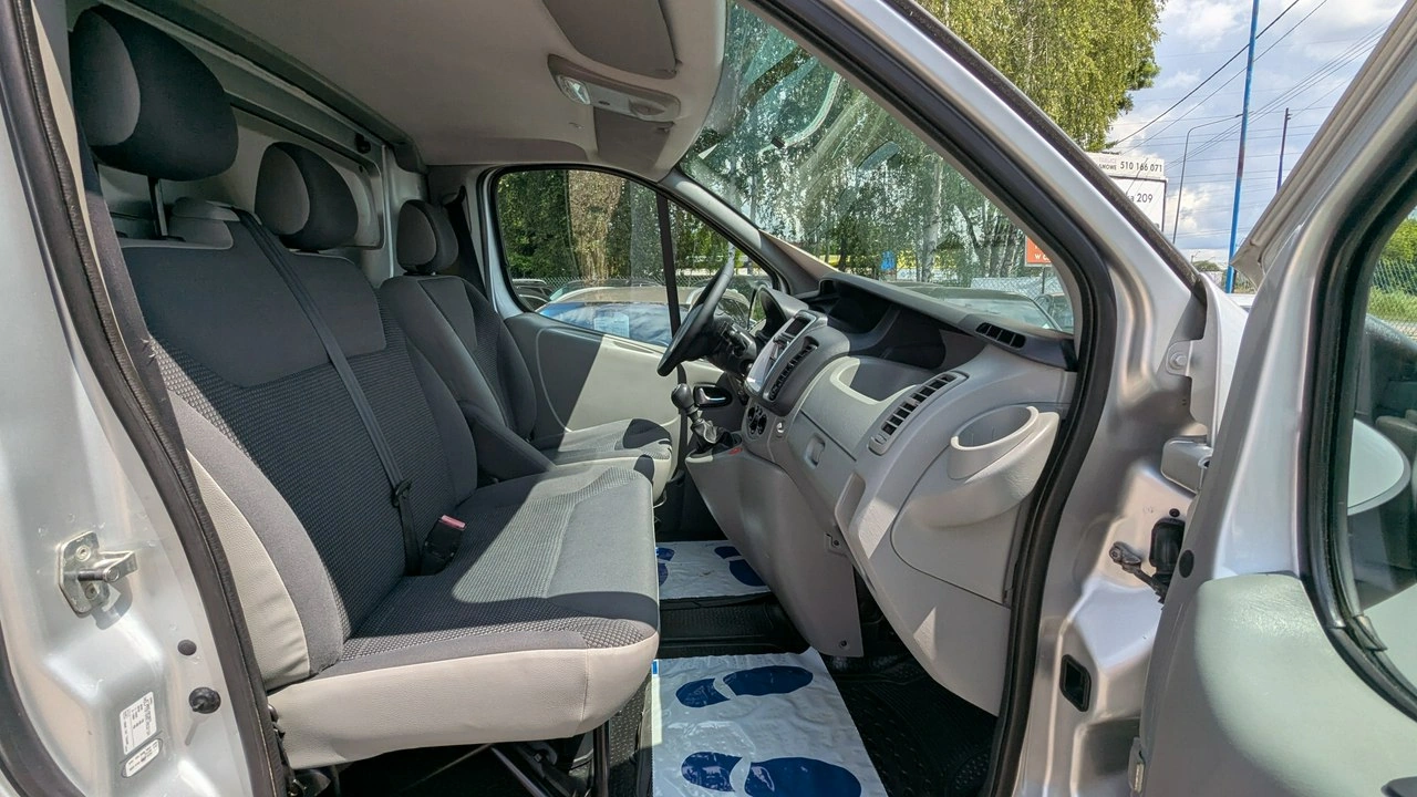Opel Vivaro - Zdjęcie 16