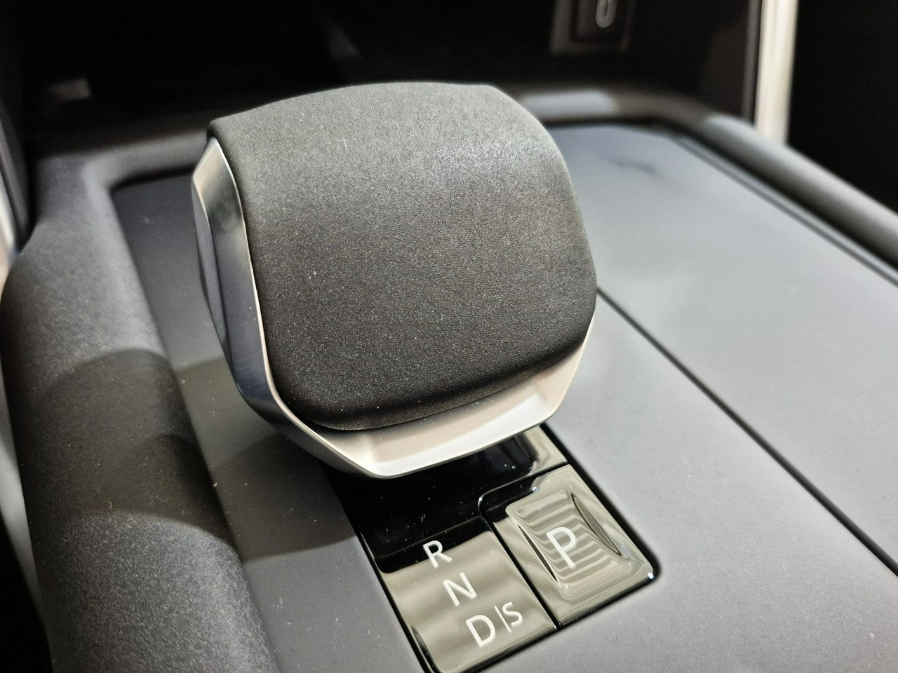 Land Rover Discovery - Zdjęcie 37