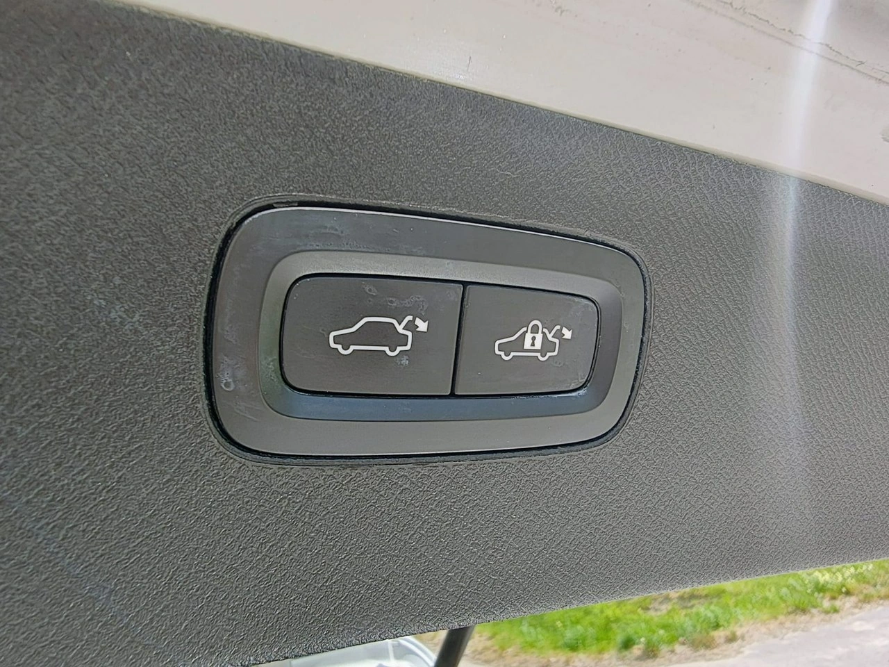 Volvo XC 90 - Zdjęcie 20