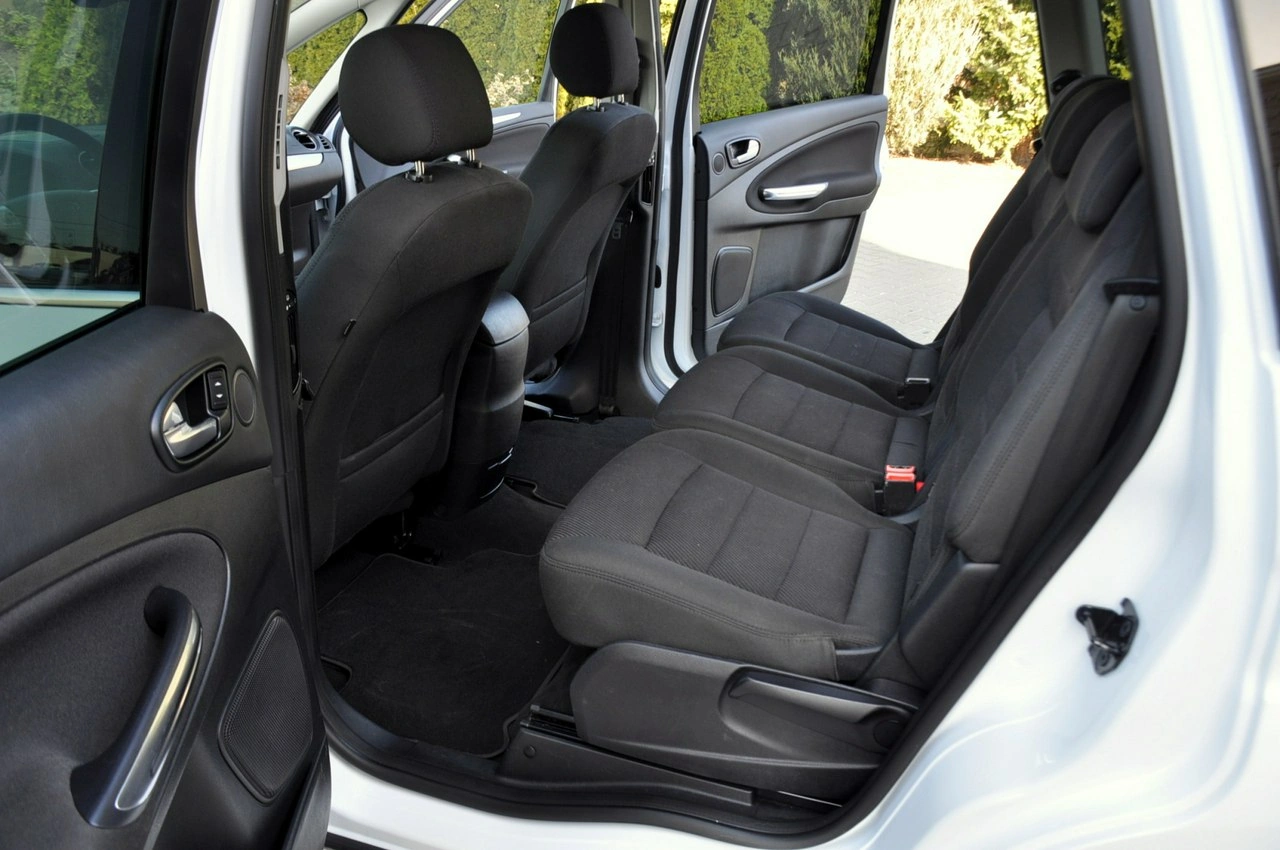 Ford S-Max - Zdjęcie 19