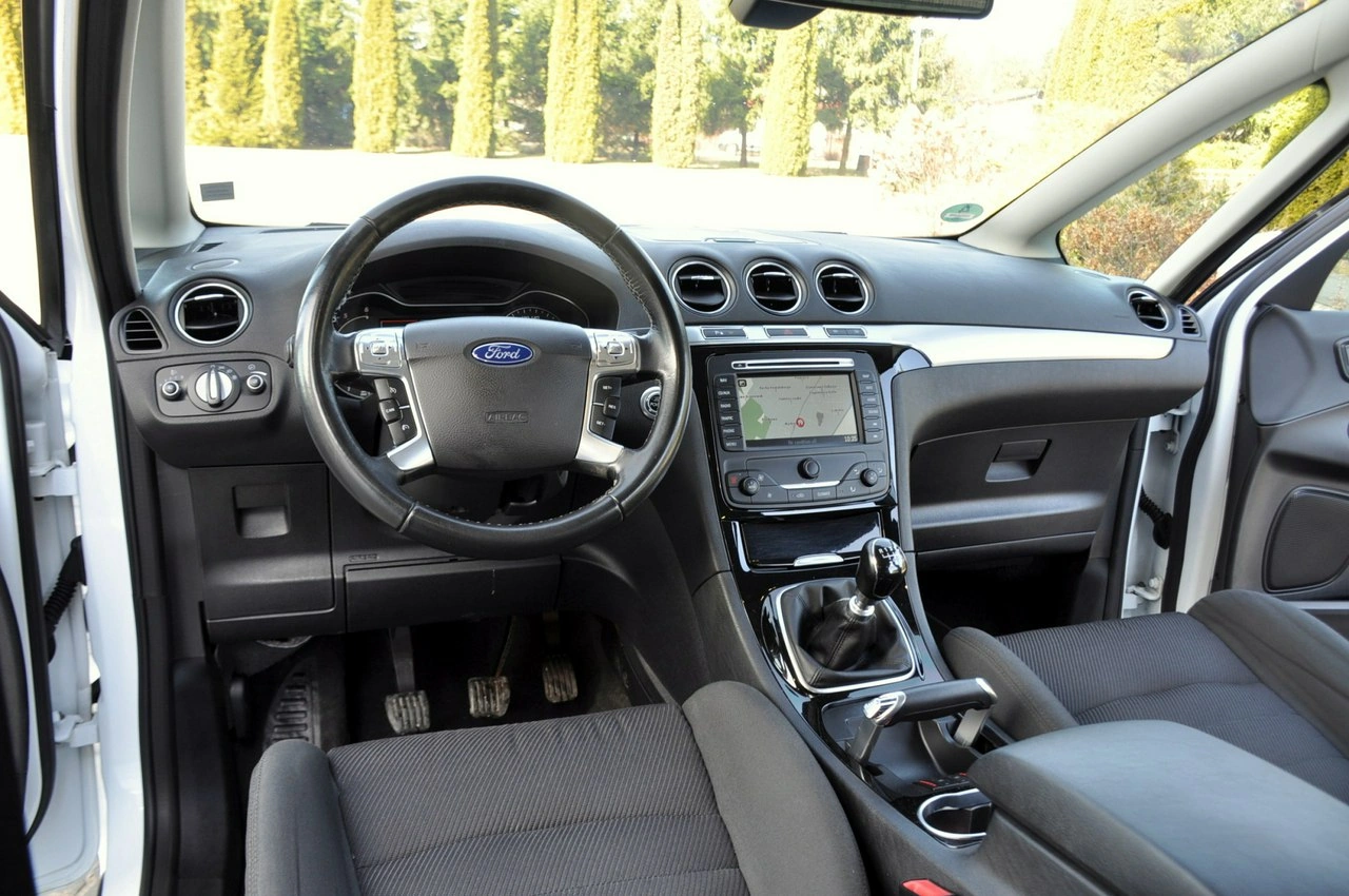 Ford S-Max - Zdjęcie 27