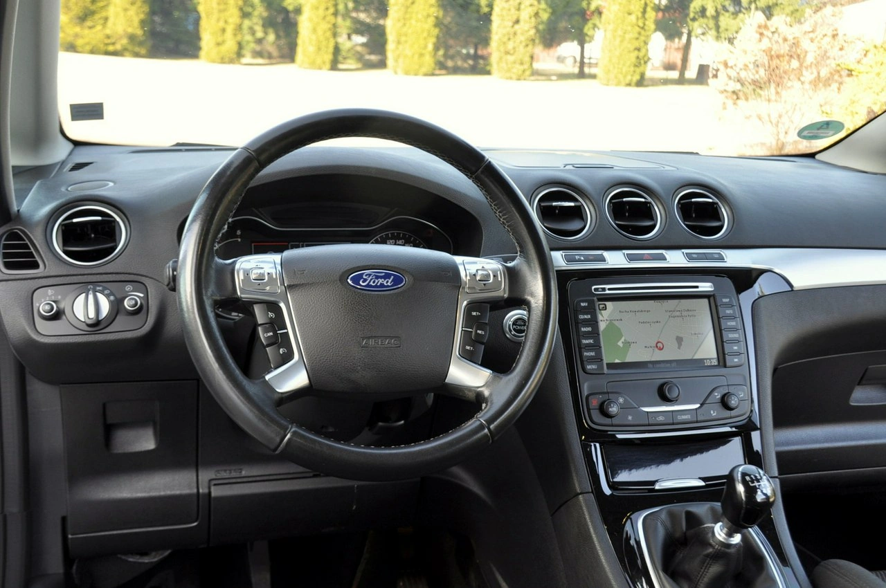 Ford S-Max - Zdjęcie 28