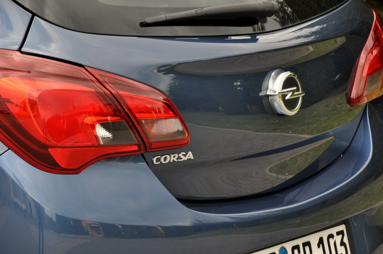 Opel Corsa - Zdjęcie 15
