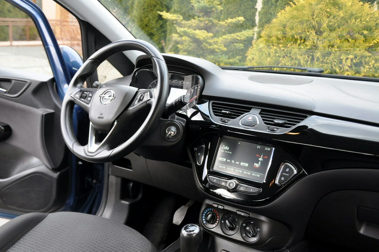 Opel Corsa - Zdjęcie 24
