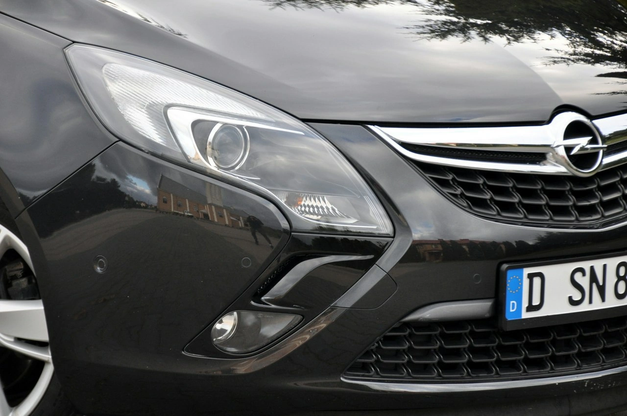 Opel Zafira - Zdjęcie 11