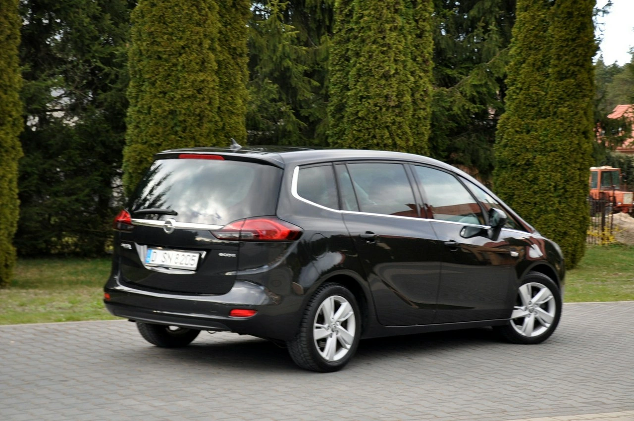 Opel Zafira - Zdjęcie 5