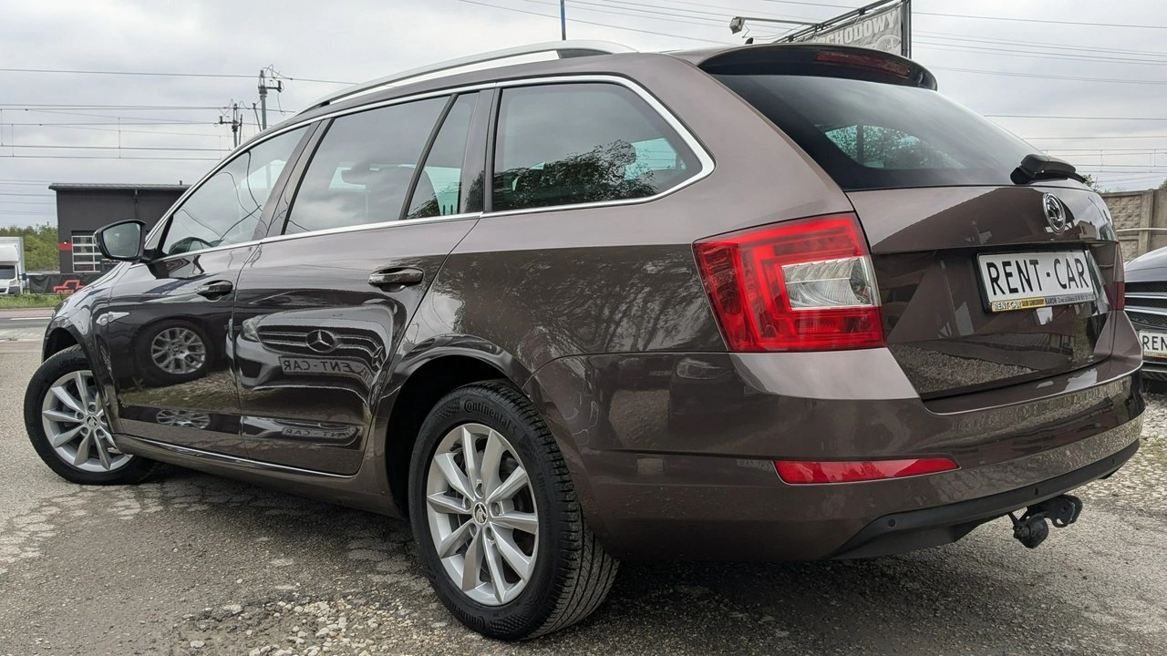 Skoda Octavia - Zdjęcie 9