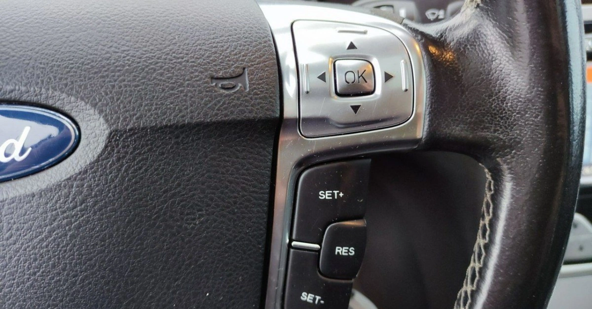 Ford Galaxy - Zdjęcie 32