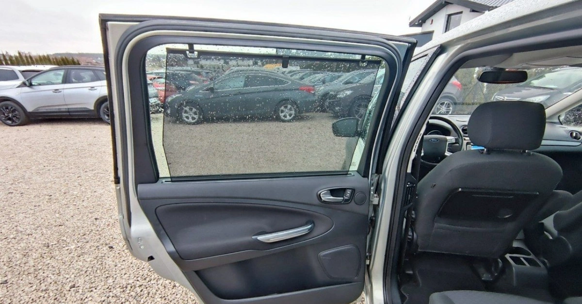 Ford Galaxy - Zdjęcie 40