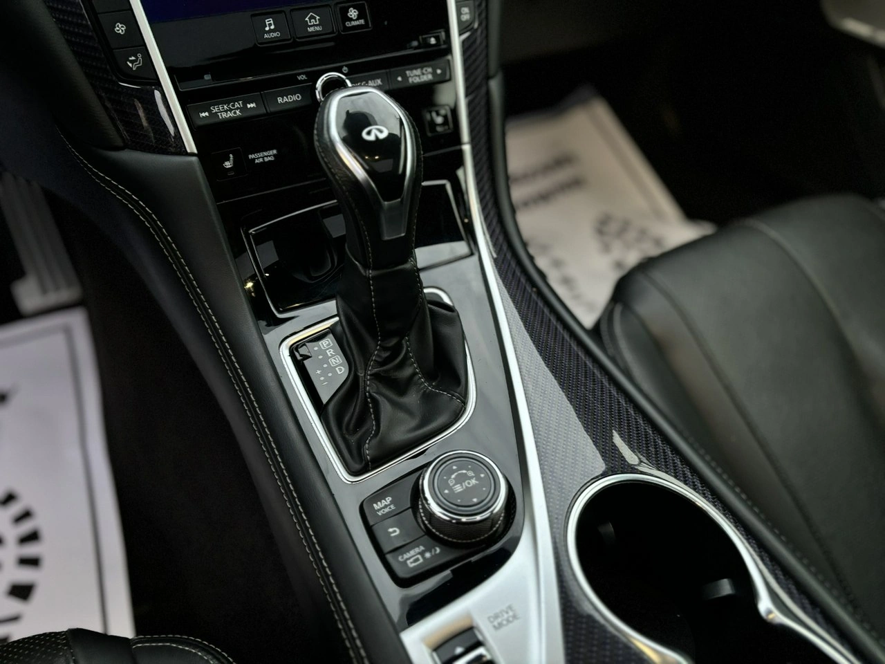 Infiniti Q60 - Zdjęcie 18