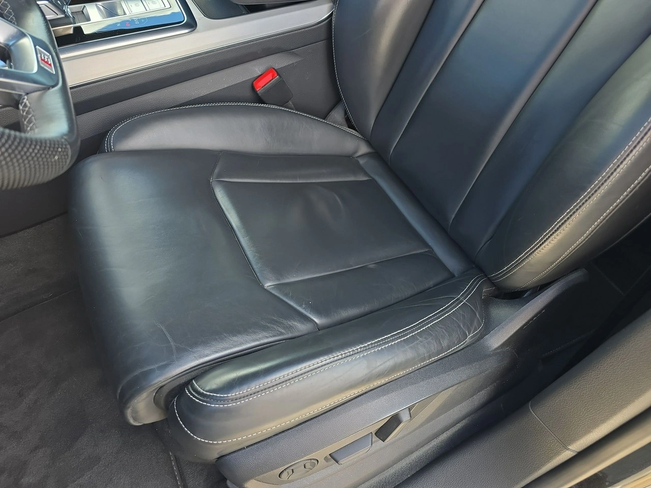 Audi Q8 - Zdjęcie 11
